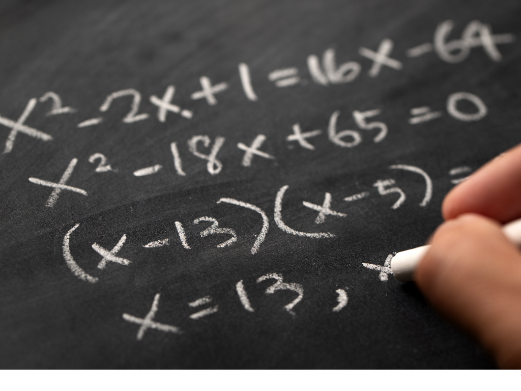Genel matematik zorluğu (veya matematikte zorlanma) diskalkuliden farklı olarak, daha geçici, değiştirilebilir ve genellikle çevresel ya da öğretimsel nedenlere bağlı olarak ortaya çıkar. 